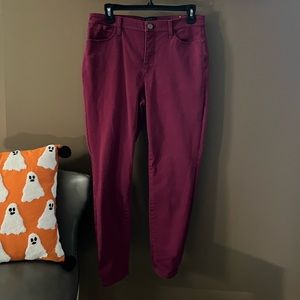 Talbots Wine Denim Jeggings in 8P.